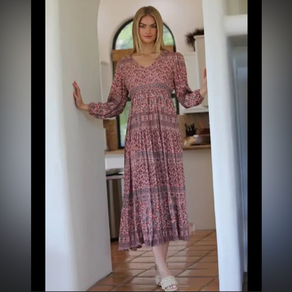 NWT Angie Pink Patterned Long Sleeve Dress